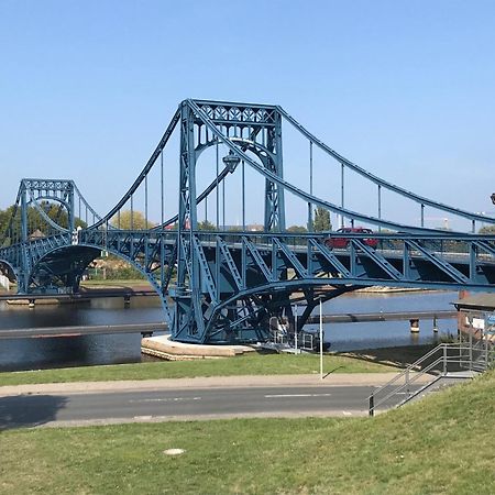 Kapitanswohnung Kaiser Wilhelm Brucke Вільгельмсгафен Екстер'єр фото