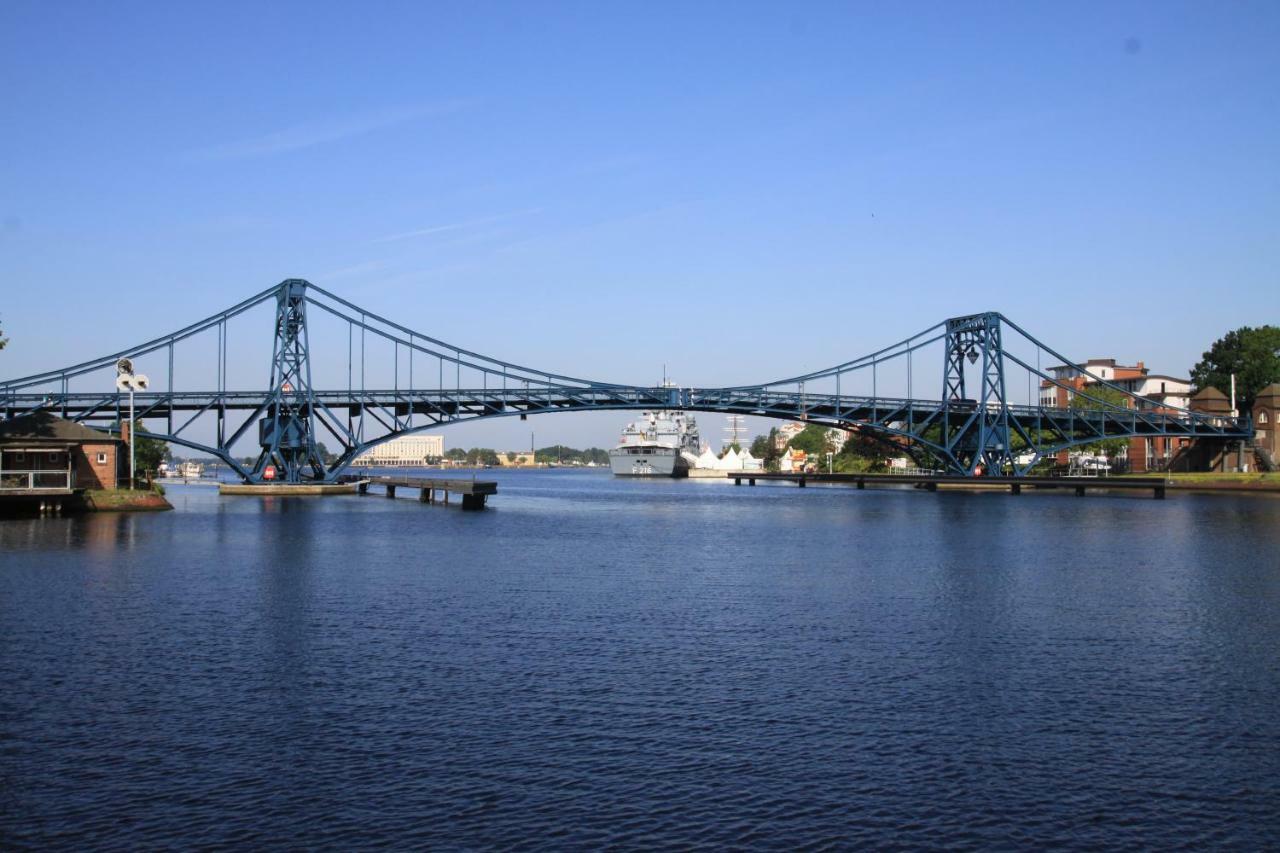 Kapitanswohnung Kaiser Wilhelm Brucke Вільгельмсгафен Екстер'єр фото